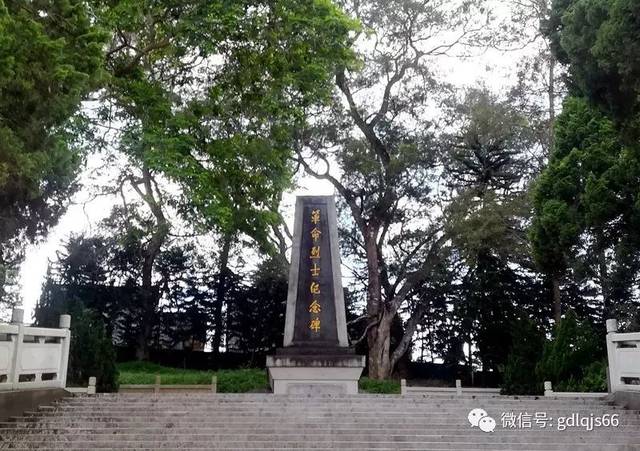 高潭革命烈士纪念碑