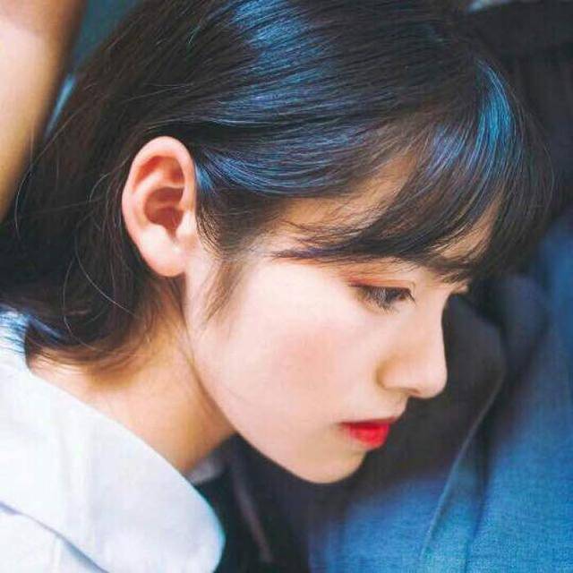 女生头像——让你看不见正脸的傲娇女生