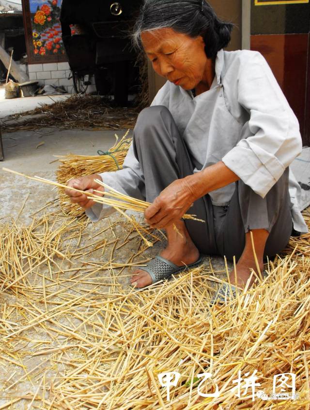 自动掐辫子机,自动包子机,自动涂覆机_大山谷图库