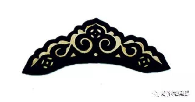 达斡尔丨发髻与特色头饰