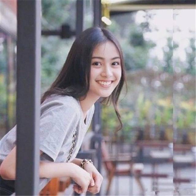 《天才枪手》女二原来是泰国校花,清新甜美圈