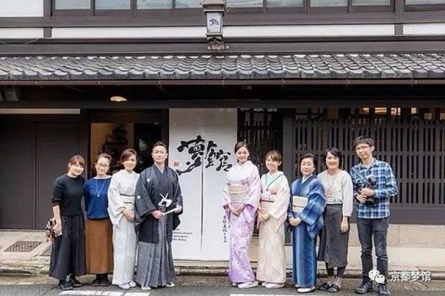 同学们记得收看哦~~ 节目名:【女人要有钱之武花教主】 东风卫视37台