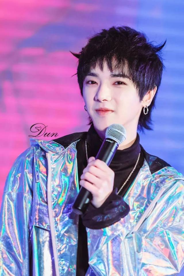 被"低估"的华晨宇