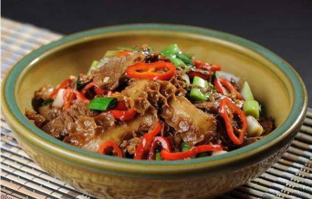 老师傅最新教的卤水牛杂配方,现在店面日销量8000元!