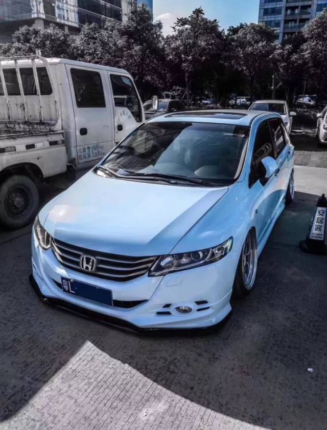 气动避震低趴完美姿态丨本田奥德赛改装
