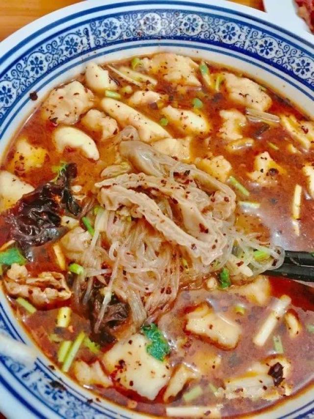 这份煮馍会暖开你的胃!请注意保暖!