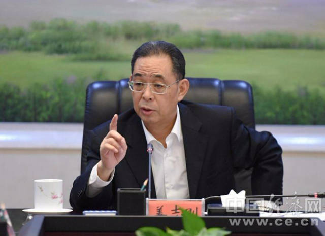 姜志刚代表:"放管服" 改革 要破解"一放就乱 一管就死"的难题