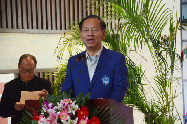 地产总经理杨军,于根伟青少年足球俱乐部总经理于根伟,足坛名宿蔺新江