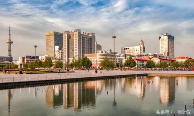 中国东部一个发达城市,人均GDP全国排名第三