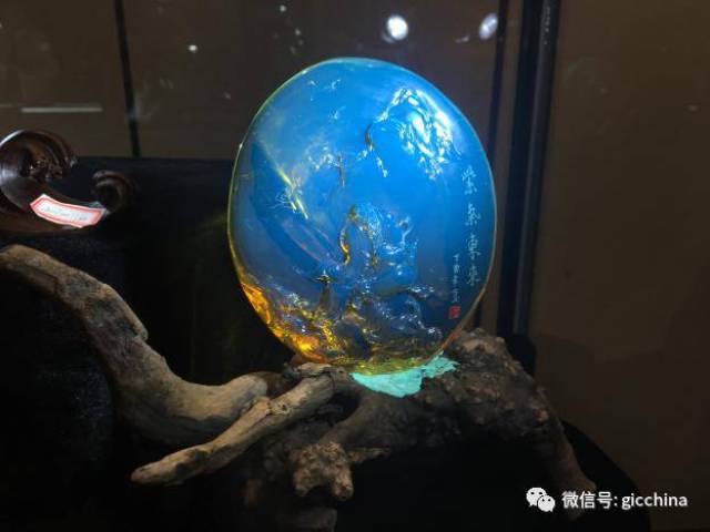 侯彦成：中华玉石文化的形成和发展报告人