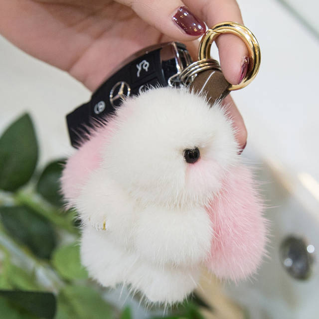 早上送第二款小玉兔给前女友,隔天我们就复合了,人不如兔子系列