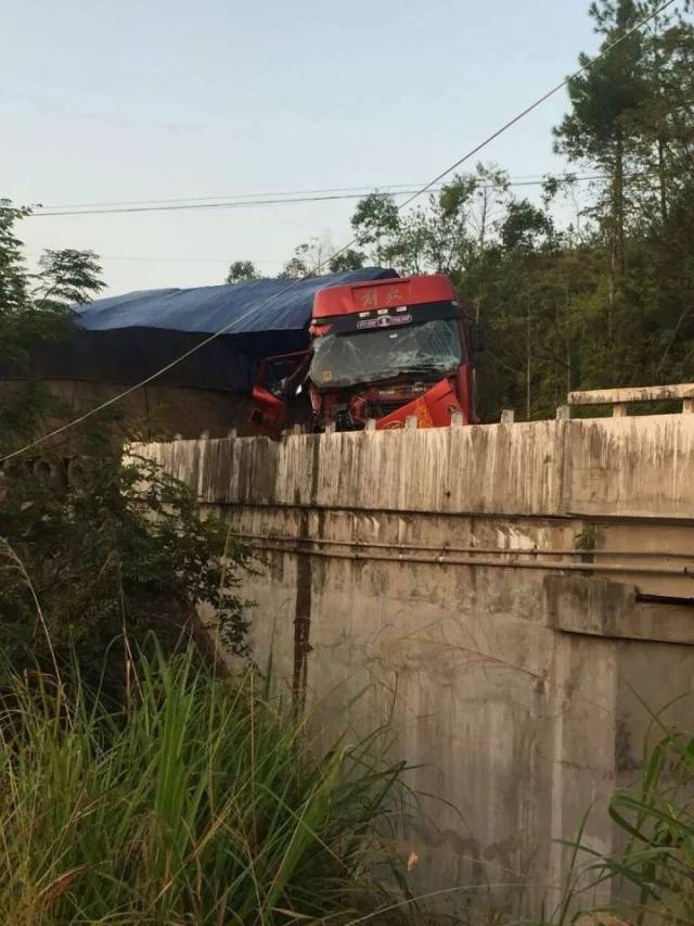 瑞金谢坊发生惊心一幕,差点