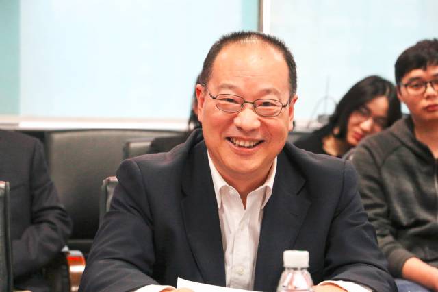 他们大多转战南北,辗转半生 他说 胡武良 入职37年 他们用赤诚的初心