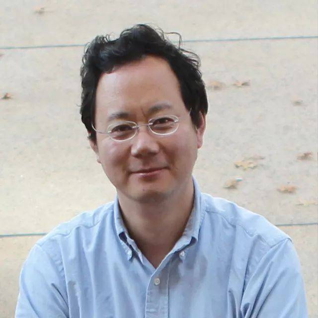 美国厚仁教育集团首席执行官 主持人:刘兴宇