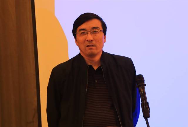 洛阳市旅游发展委员会副主任路毅向德国汉堡china tou