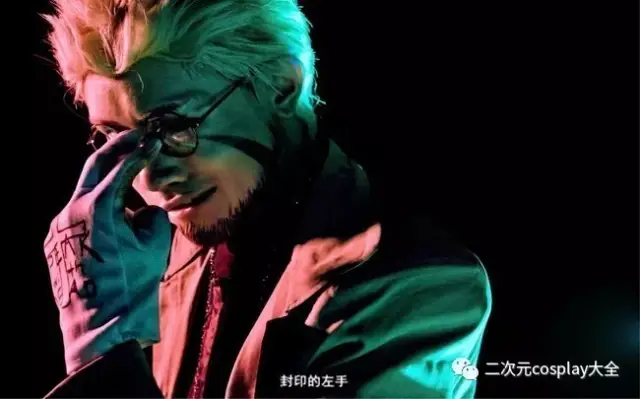 皇家国教骑士团安德森,动作帅气满分的铳剑神父