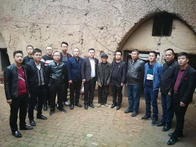 九九重阳节 玖鸿爱心公益发起人马鹏海先生携爱心人士走进蓝田县华胥