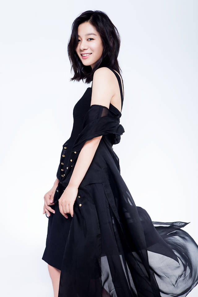 王真儿新剧《上海女子图鉴》亮相 携手李现盛一伦直击都市欲望