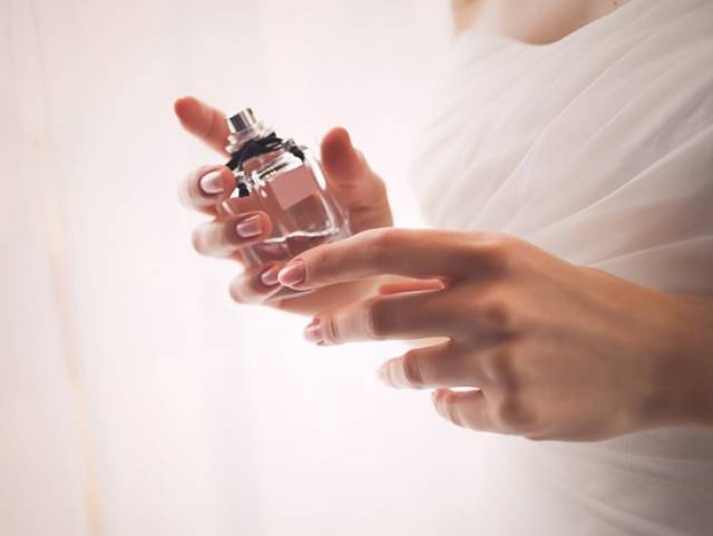 日本单身男性票选最讨厌的女性气味 香水味排名第一
