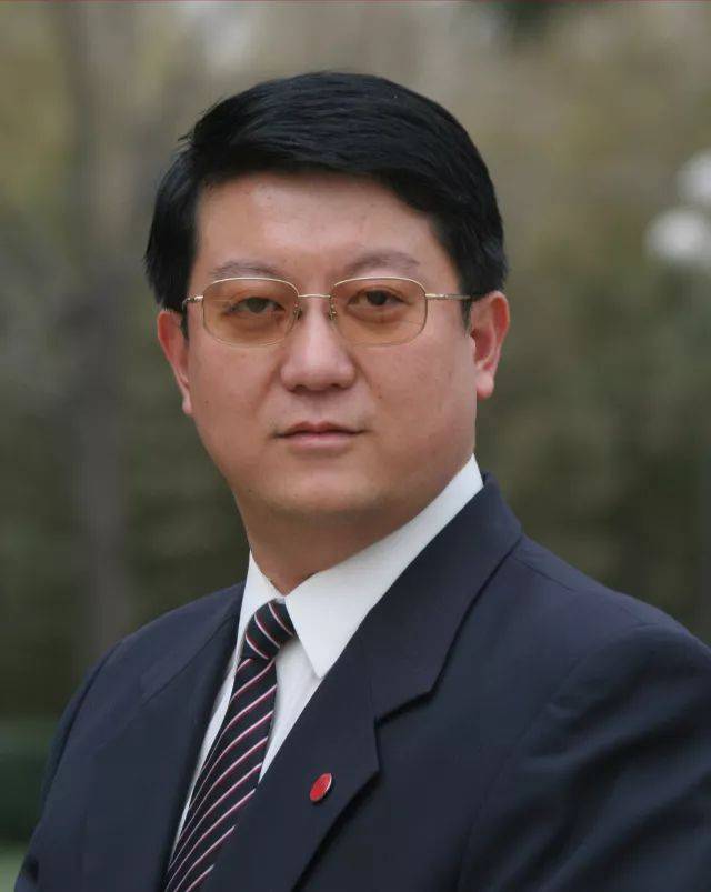 东平崔军图片