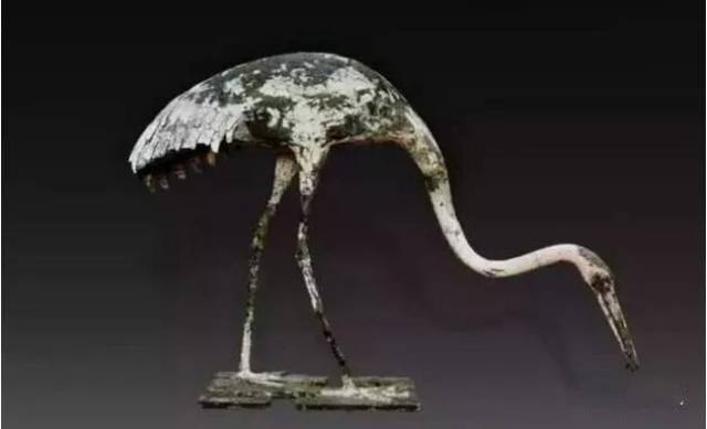 秦始皇兵马俑水禽坑中的仙鹤