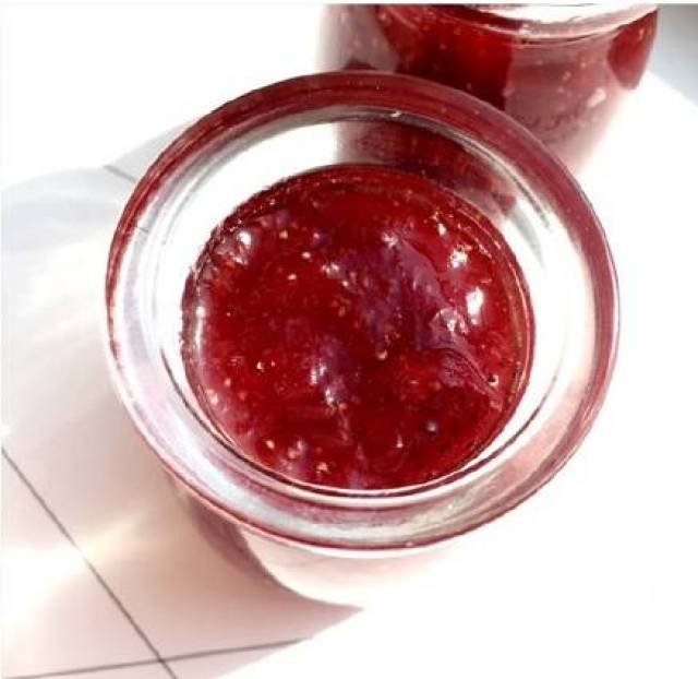 【see饮食】酸酸甜甜自制草莓酱——宝宝的早餐好伙伴