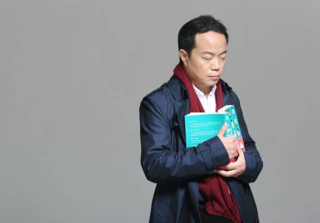 武志红,个人,焦虑_大山谷图库