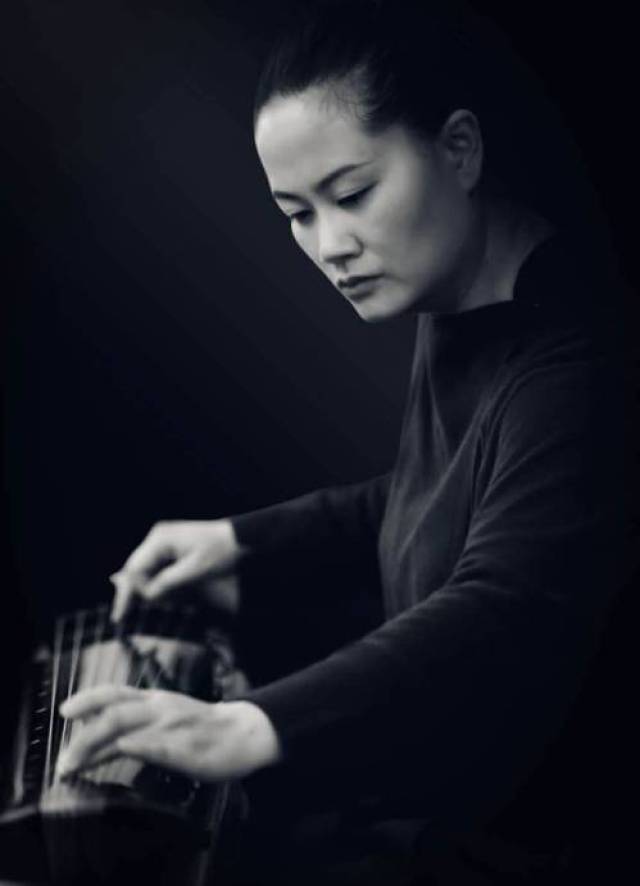 灵魂音乐人窦唯的古琴老师巫娜古琴乐享会