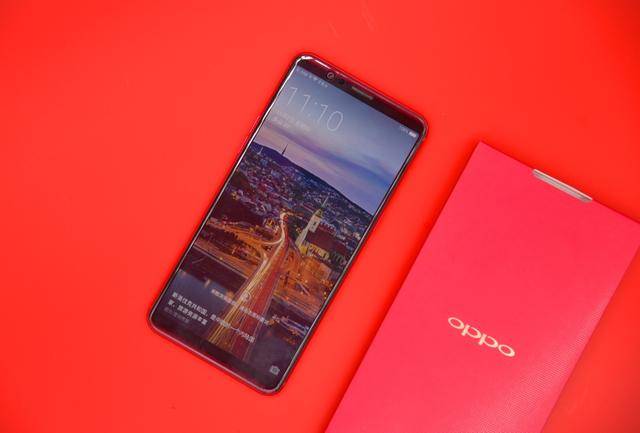 OPPO R11s红色版图赏，星幕屏确实很惊艳_手机搜狐网