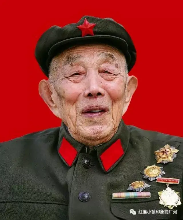 终生眷恋新县变化的开国将军肖德明