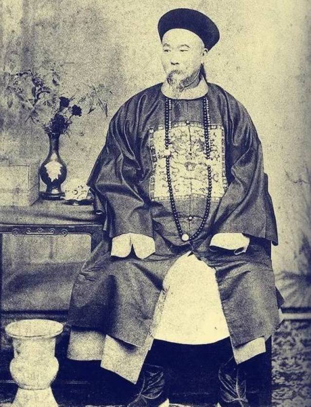 梁启超眼中的李鸿章:为人傲;善自律;精算计;重养生;看不起洋人…… 梁启超眼中的李鸿章:为人傲;善自律;精算计;重养生;看不起洋人……