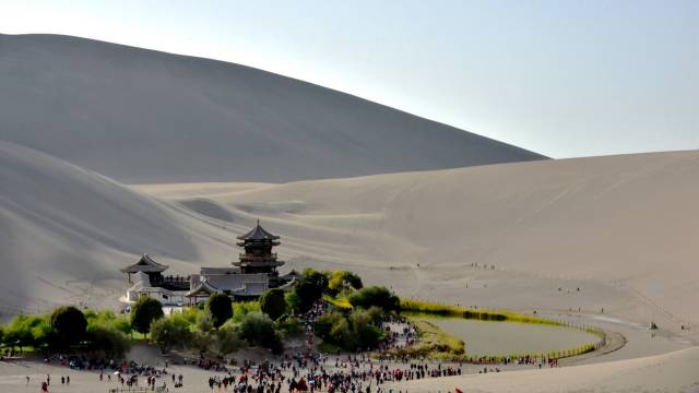 月牙泉,太太太美了,送給你我最好的旅遊