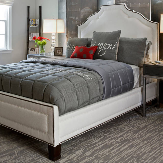 接触面为超纤皮/真皮,床头采用生态夹板和西楠桦实木方为主,床架整体