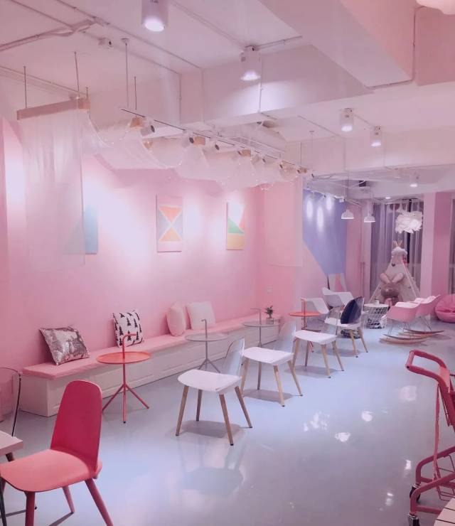 如此梦幻的甜品店,简直少女心爆棚!