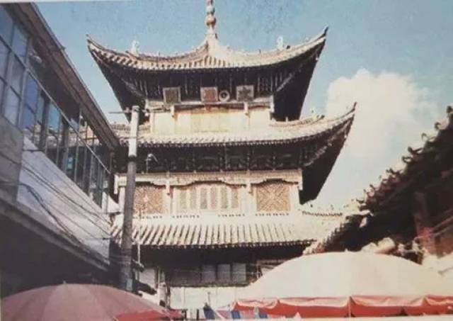94年江川古庙老照片,90后都没去过吧?认识三个算我输!