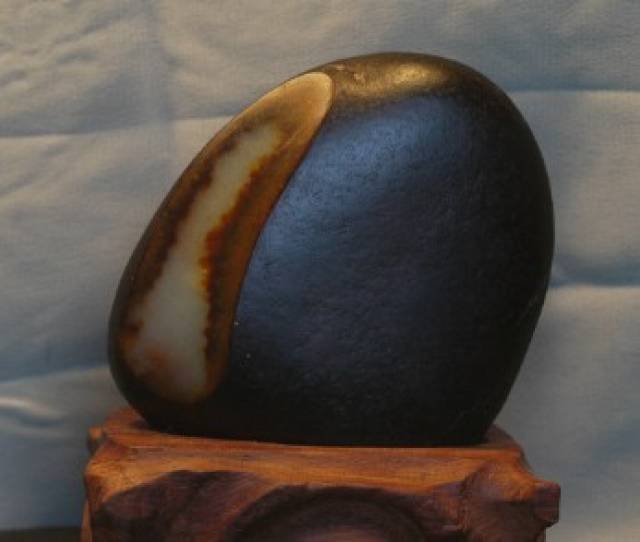 (藏)石包羊脂玉 具有中国人理财传统感念