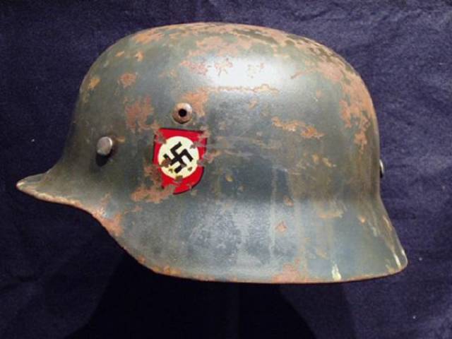 二战德军的头盔最酷 钢盔不钢 但战场上必须戴