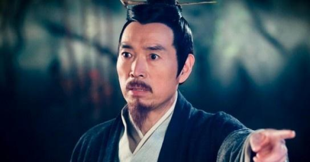 乌龙闯情关里曹颖古装美翻,刘病已痞气十足,林心如释小龙助阵!
