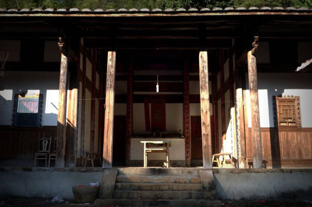 上 源村黄源4号民居,韩氏宗祠.