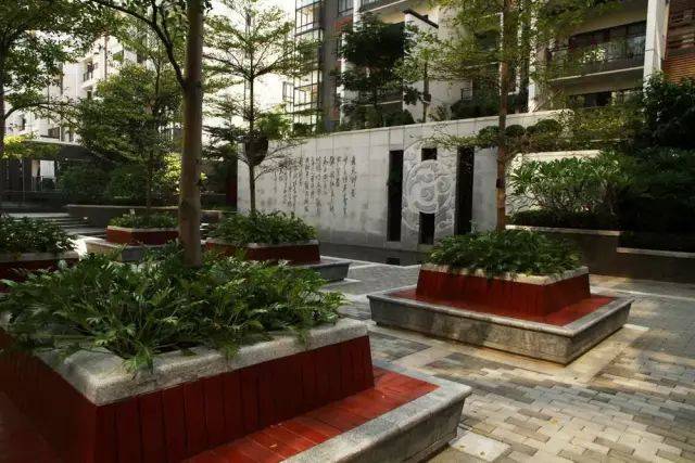 精选70例各式林荫广场!