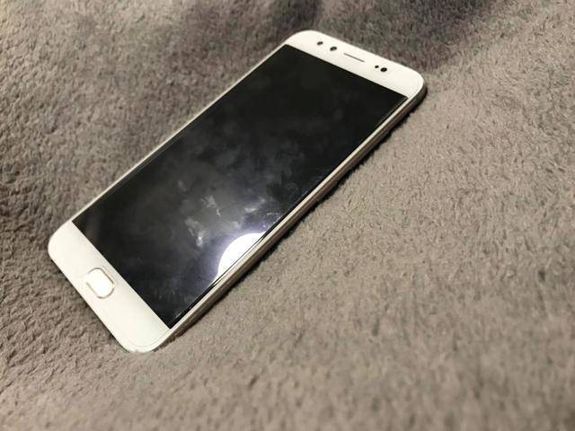 什么? 还有不沾指纹的贴膜? 来自钛度的电竞钢化膜_手机搜狐网