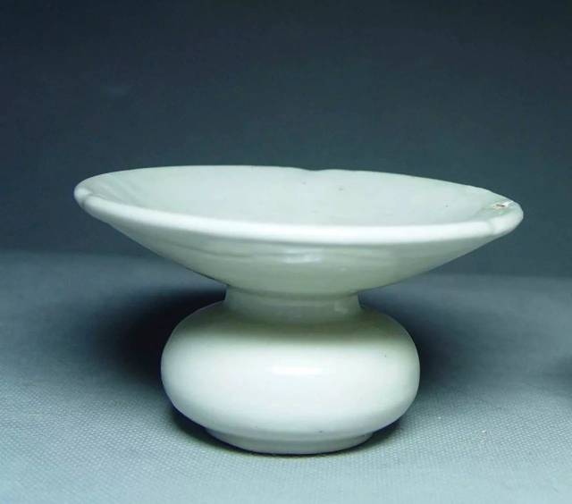 【百件文物背后的芜湖故事】高歌唾壶缺