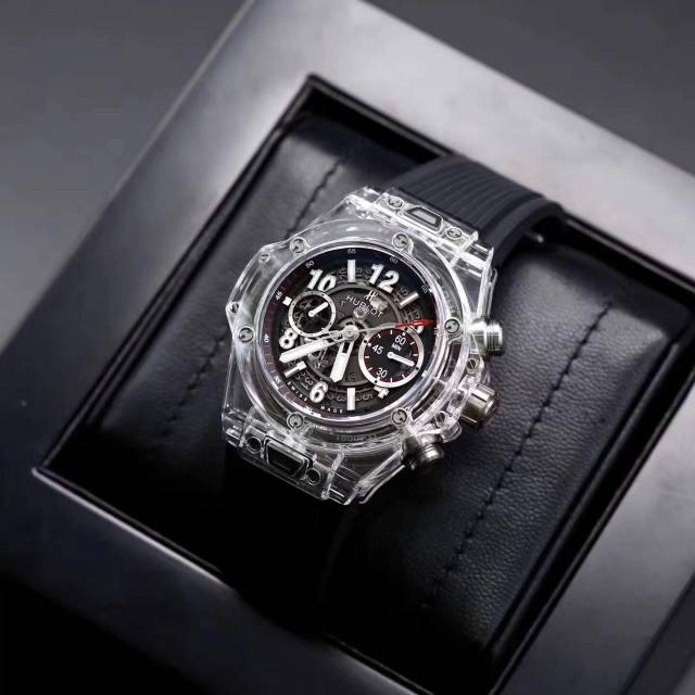 宇舶411.jx.4802.rt 全透明蓝宝石水晶腕表