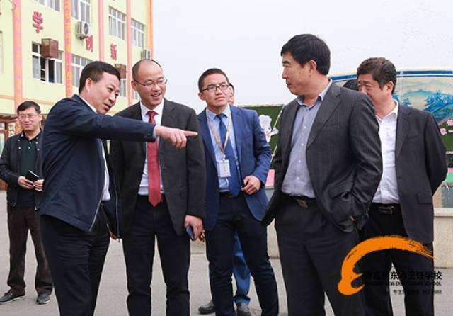 11月1日,青岛市城阳区人力资源和社会保障局党委书记,局长王立清领导