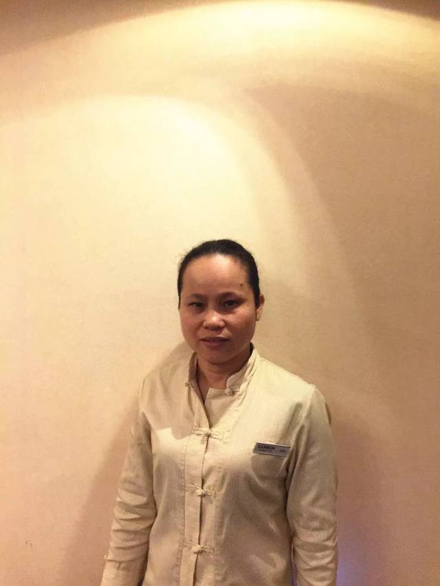 用心做事,诚信服务,海螺酒店员工彰显正能量