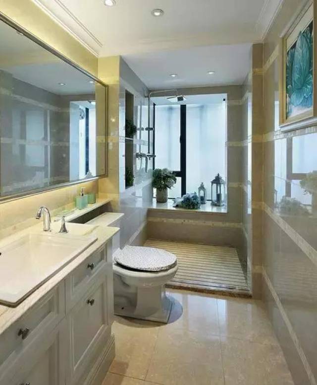 浴室飘窗利用效果图图片