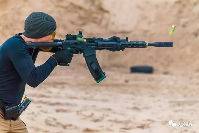 【愤怒的野猪】莫洛vepr-12霰弹枪