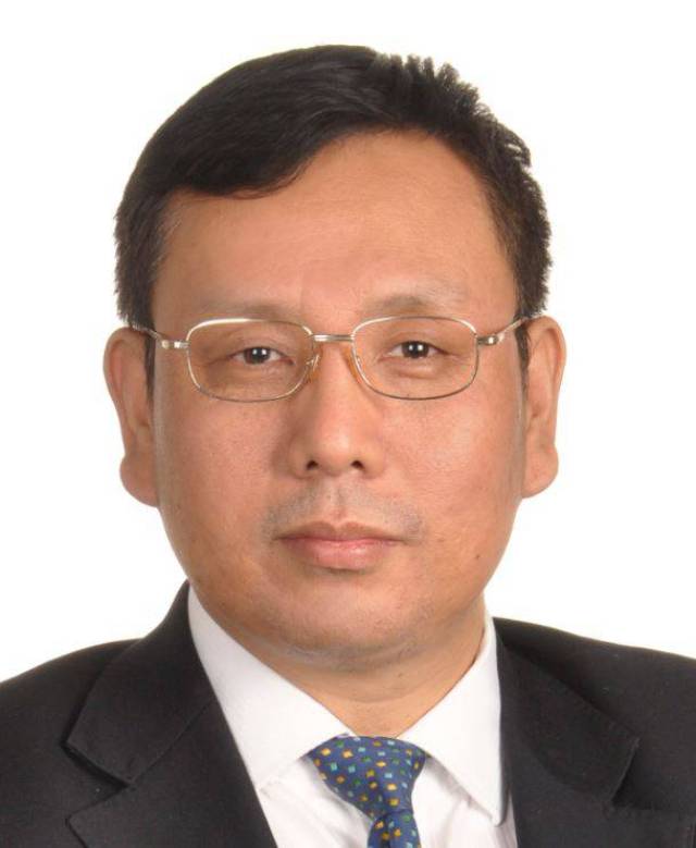 李庆云,男,医学博士, 博士生导师及博士后导师