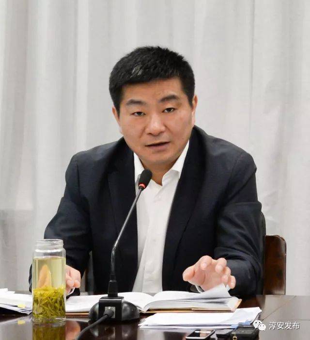 赖明诚,姚伟明,刘秀丽,吴东明,鲁连美,宋立新,许海波等参加会议