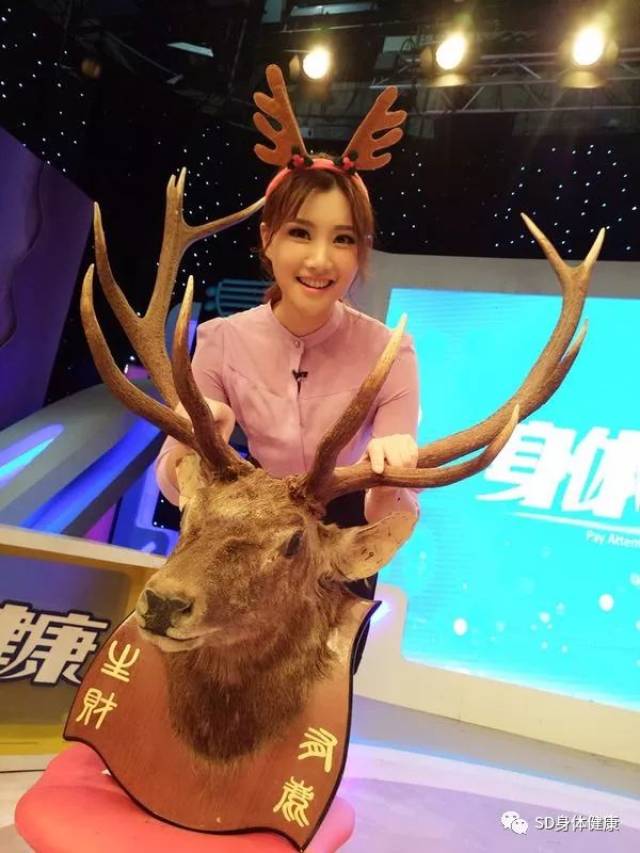 那就是她可不可以生孩子 其实吴阳欣蔚是现在白领的一个缩影,越来越多